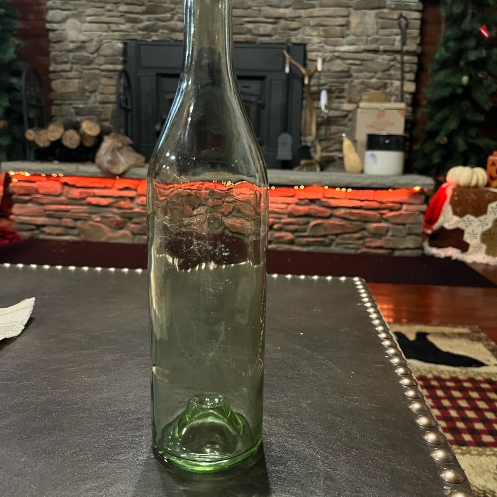 AN OLD VINTAGE UNIQUE DEEP BASE GLASS BOTTLE (looks Like A Wine Bottle)